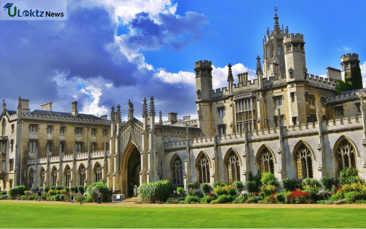 CAMBRIDGE UNIVERSITY