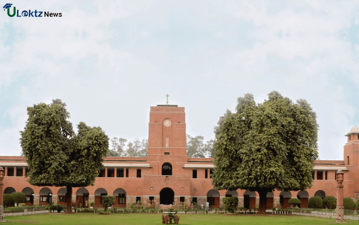 DELHI UNIVERSITY