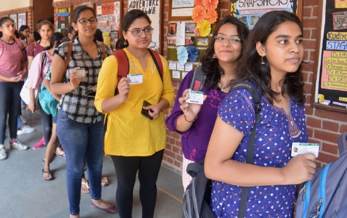 Admissions delayed 1st year law classes to begin in March