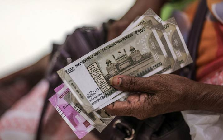 Six times growth in women paying for their childrens education says report