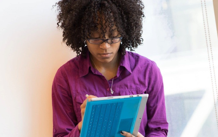 Liquid Icons Announces 12 New Scholarship Opportunities for BAMEBIPOC Students