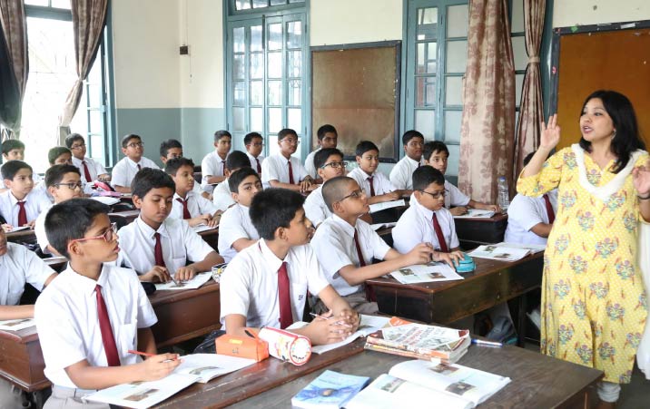 Why teachers and educators need to be trained