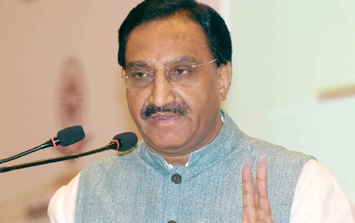 Education Minister welcomes decision to cancel 12th exams wishes students the best for their careers