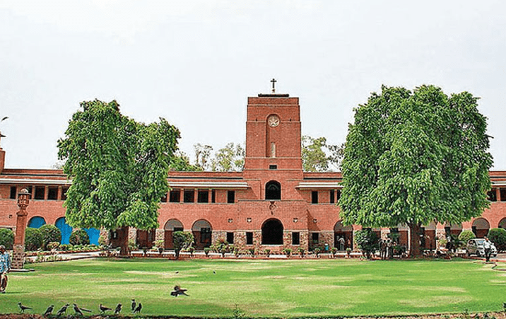 Delhi University Decides To Implement NEP From 2022 23 Triggers Row