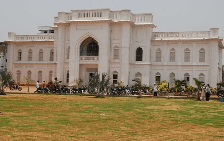 Nawab Shah Alam Khan College of Engineering and Technology