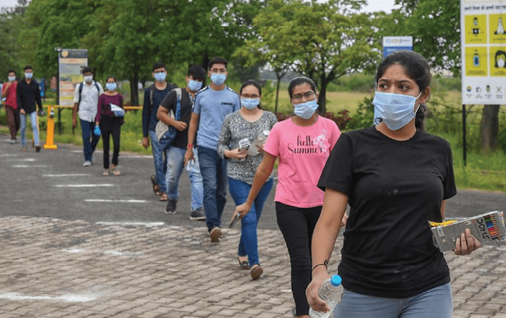 JEE Main 2022 Important Topics For Physics Check Here