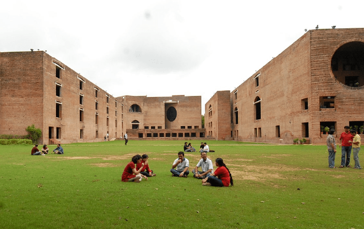 Over 10000 teachers posts vacant in central varsities IITs IIMs government
