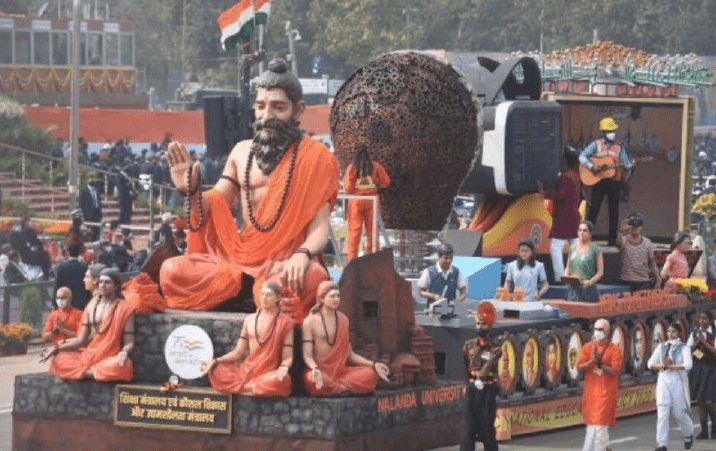 Ministry of Education wins best tableau award presented on Republic Day 2022