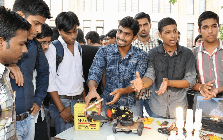 Norms revised Physics Maths a must to pursue engineering tech UG courses