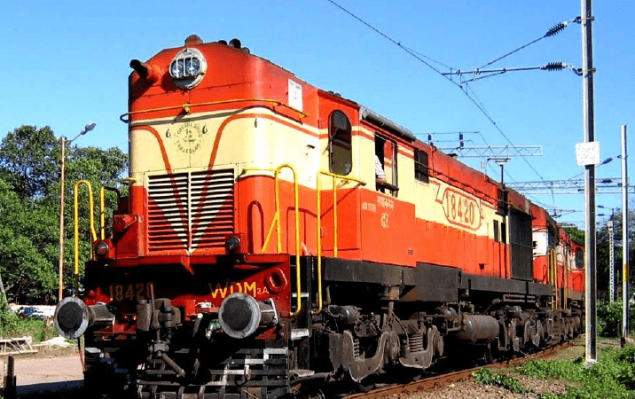 South Western Railway recruitment 147 vacancies of Goods Train Manager on offer