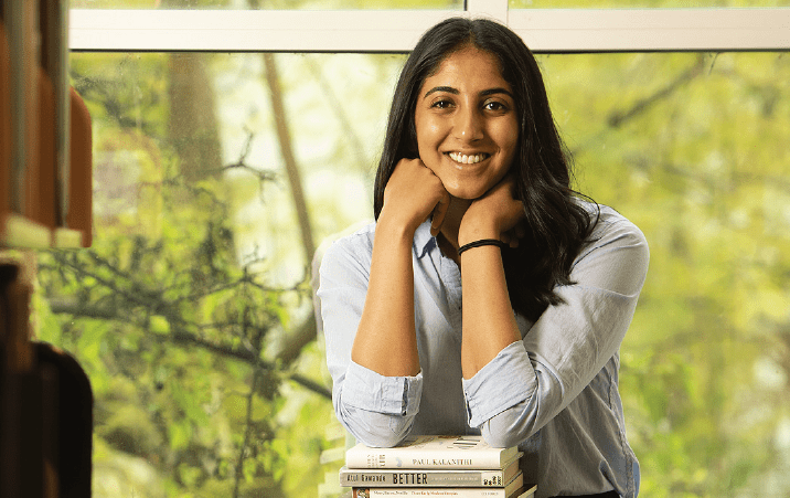 An international scholar community