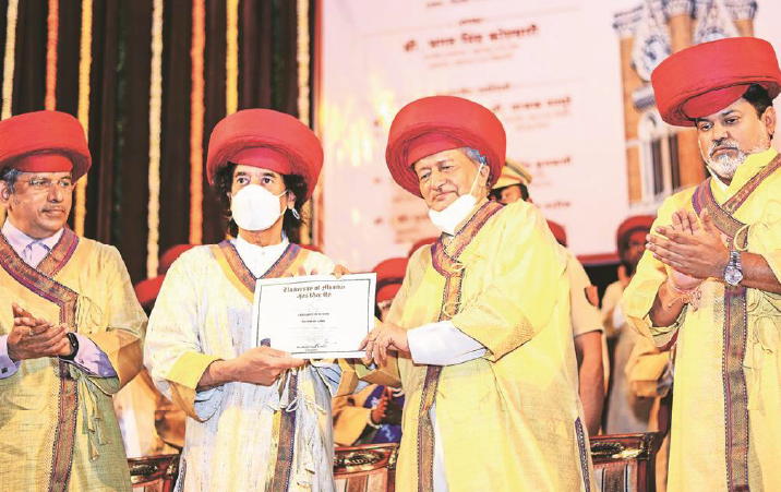 Mumbai University confers degrees on Zakir Hussain industrialist Shashikant Garware