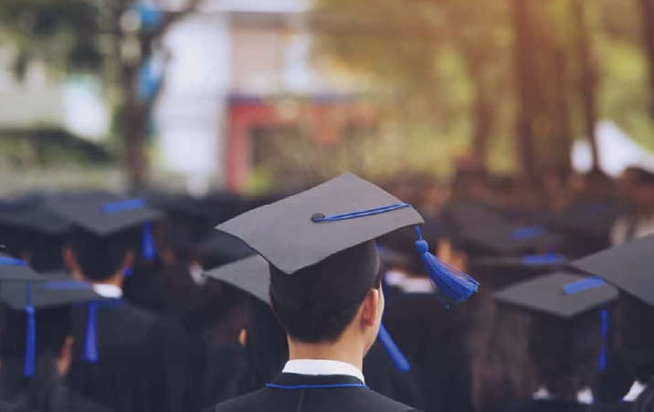 GEV Memorial Merit Scholarship for Law Students