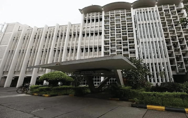 Now an email drive against IIT Bombay fee hike