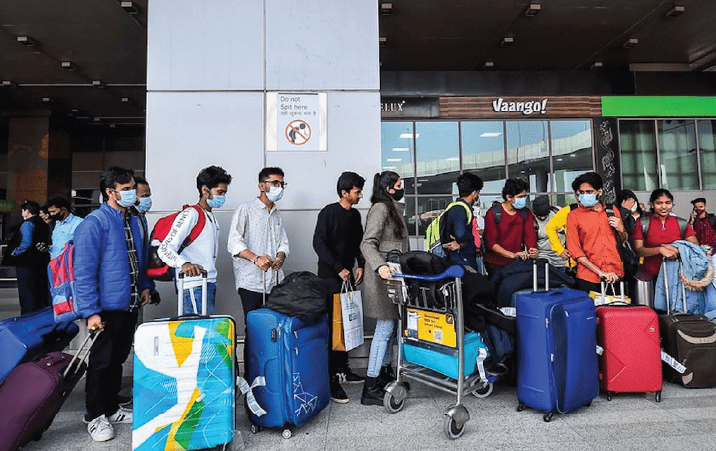 Over two lakh Indian students chose US for higher studies in 2021 22 reveals Open Doors Report 1