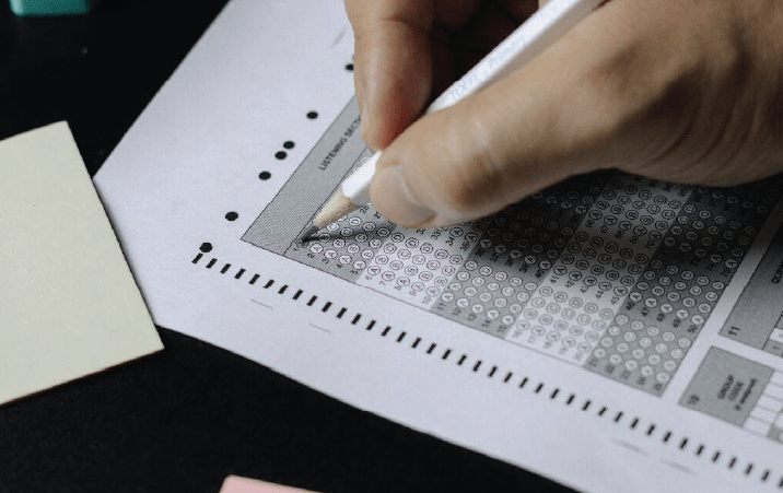 Study Abroad 7 tips to ace IELTS Academic Reading section