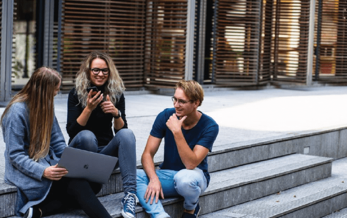 IHS Holland Scholarship 2023