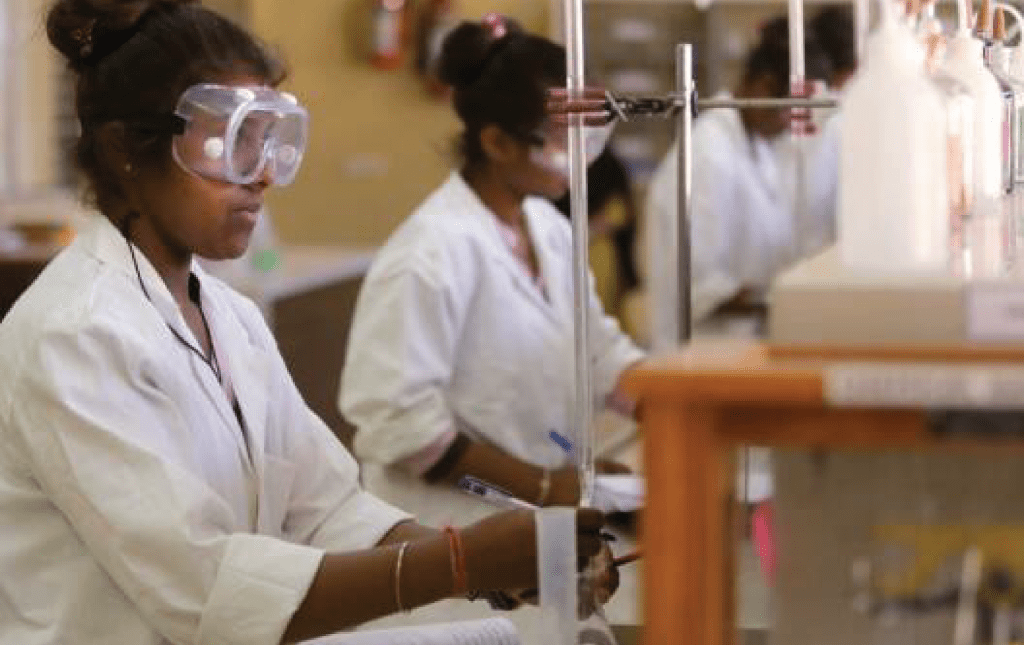 New Course by IITs: BTech in Chemical Engineering at IIT Indore 1 New Course by IITs BTech in Chemical Engineering at IIT Indore