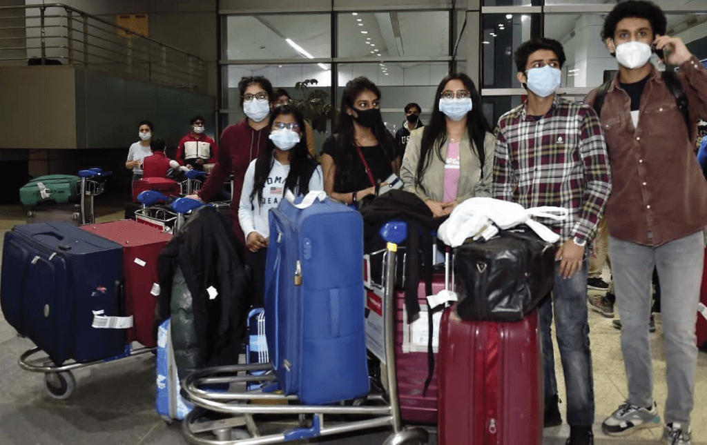 Andhra Pradesh CM to take up issue of Indian students deportation from US