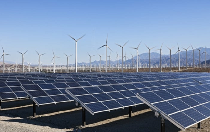 Looking for a job in solar sector, here’s what you should know